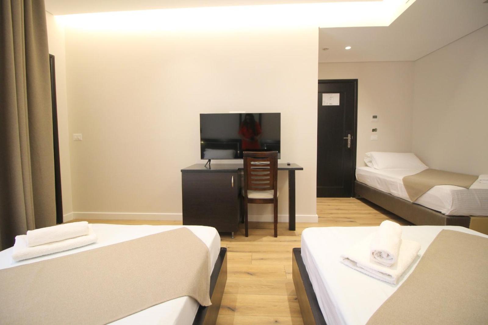 Hotel Strora Sarandë Exteriér fotografie