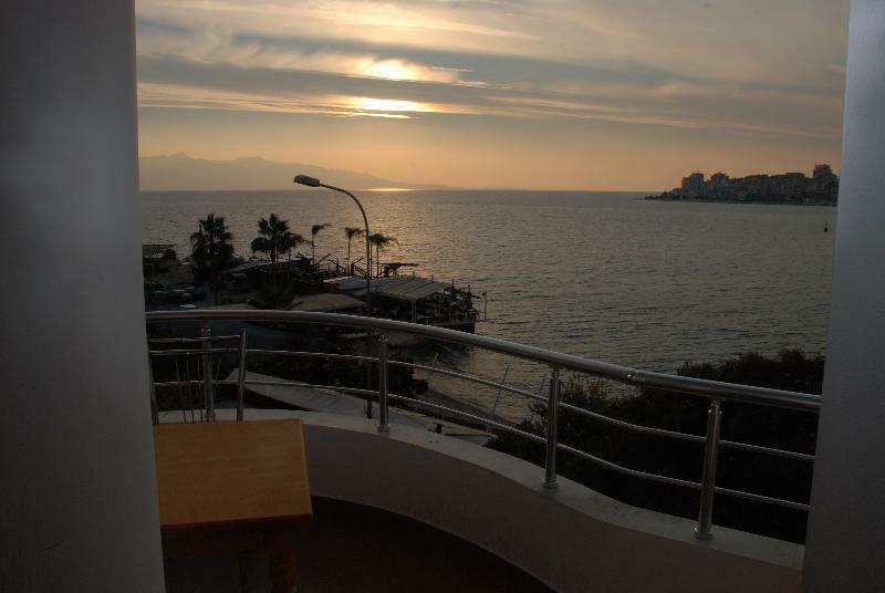 Hotel Strora Sarandë Exteriér fotografie